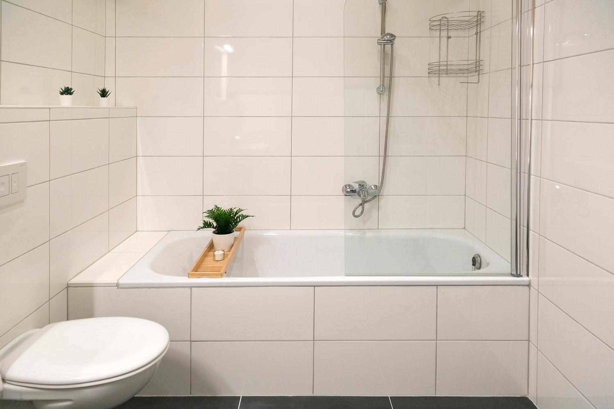 I Innenstadt I King-Size-Bett I Mayen Eksteriør bilde